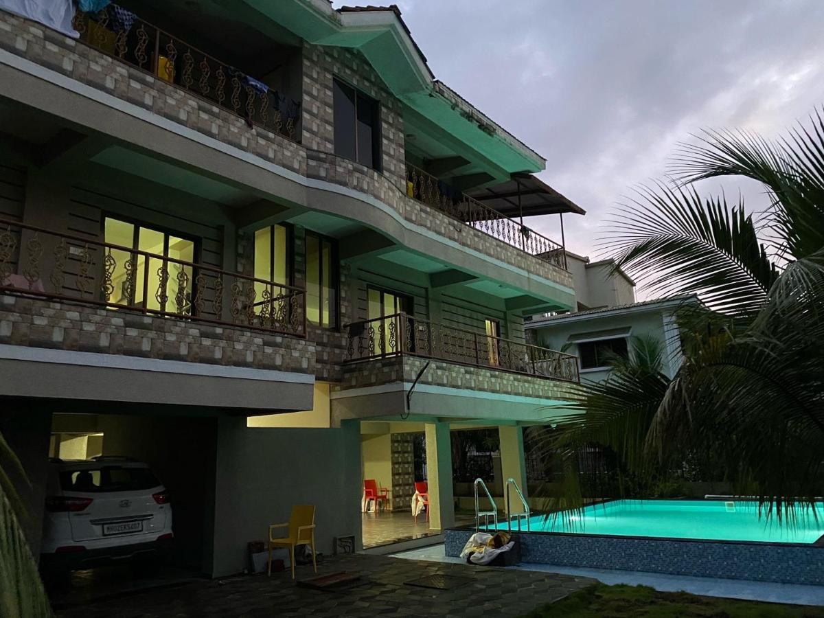 Neville's - Pet Friendly With Pool Villa