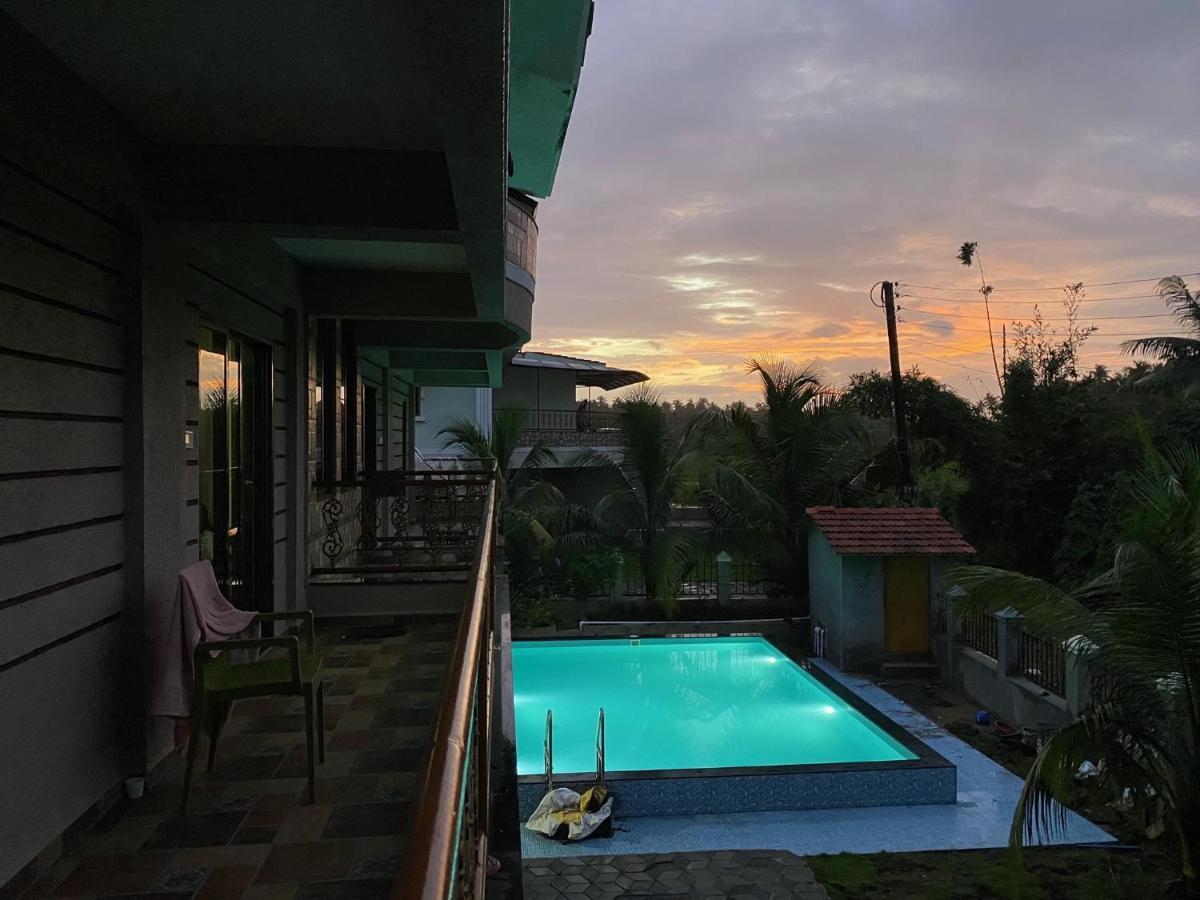 Neville's - Pet Friendly With Pool Alibag