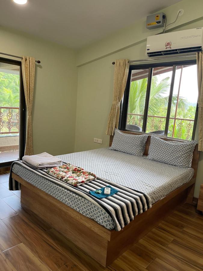 Neville's - Pet Friendly With Pool *