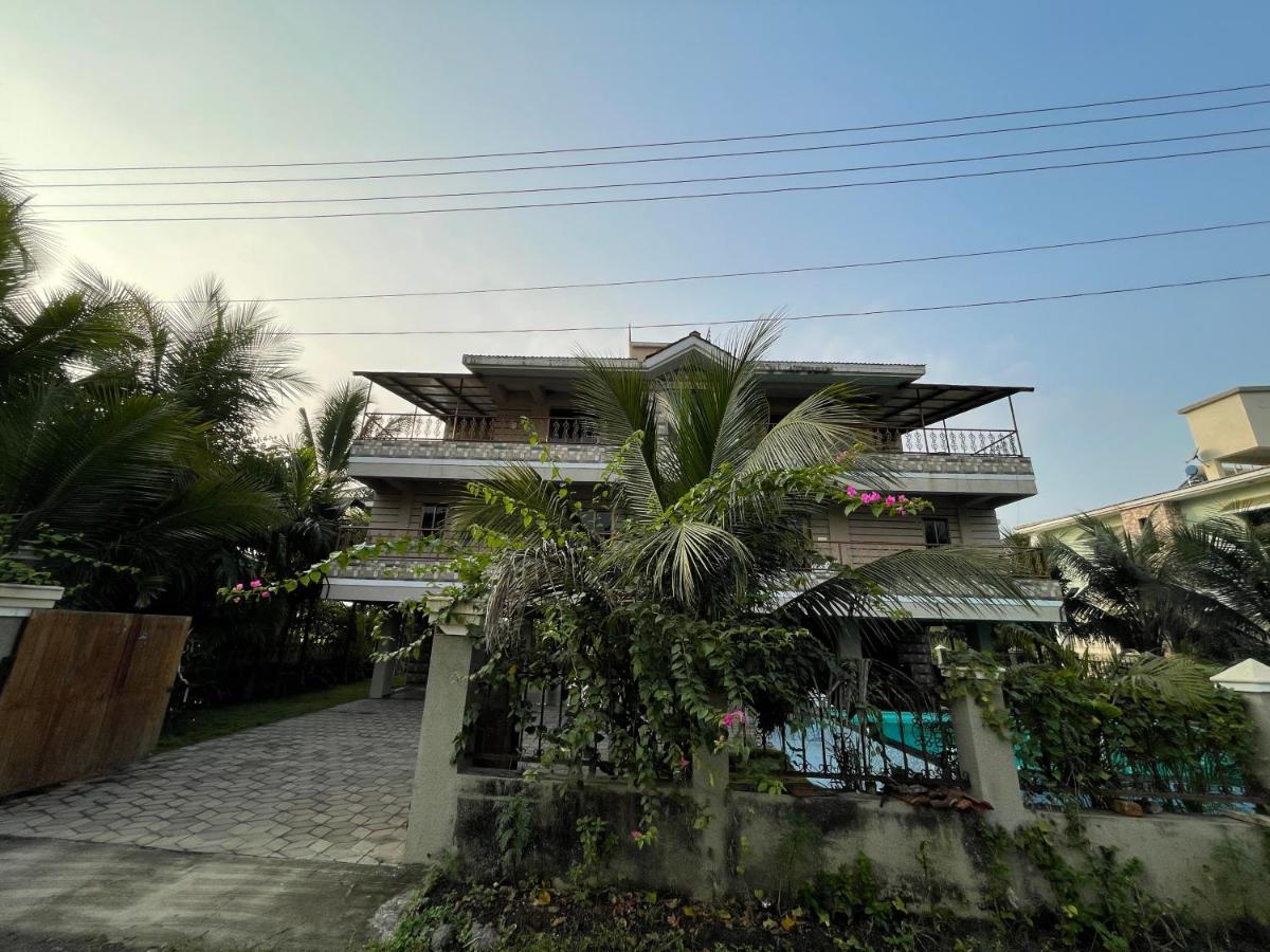 Villa Neville's - Pet Friendly With Pool *