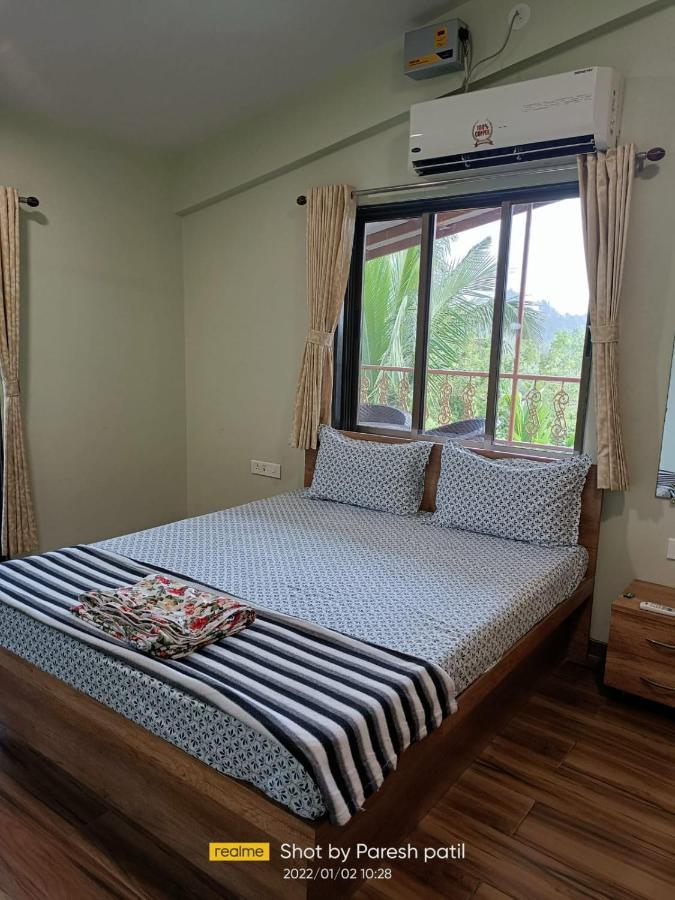 Neville's - Pet Friendly With Pool Villa Alibag