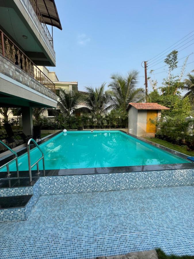 Neville's - Pet Friendly With Pool