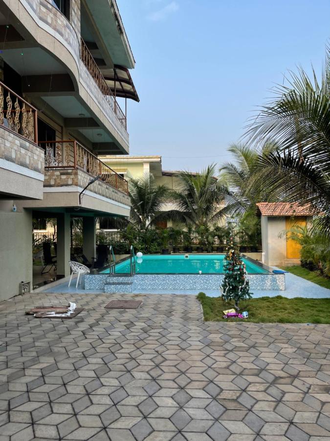 Villa Neville's - Pet Friendly With Pool *