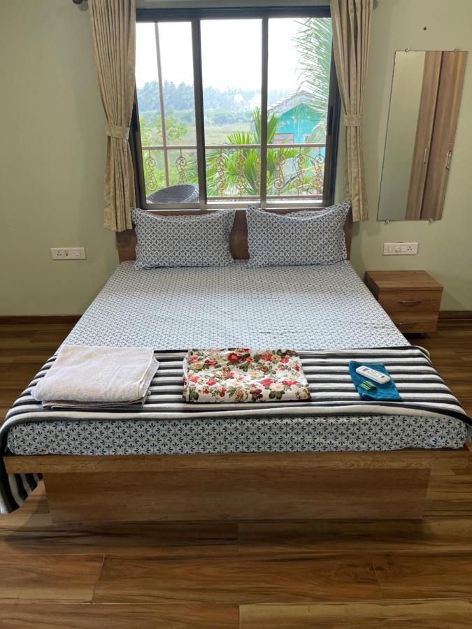 Villa Neville's - Pet Friendly With Pool Alibag