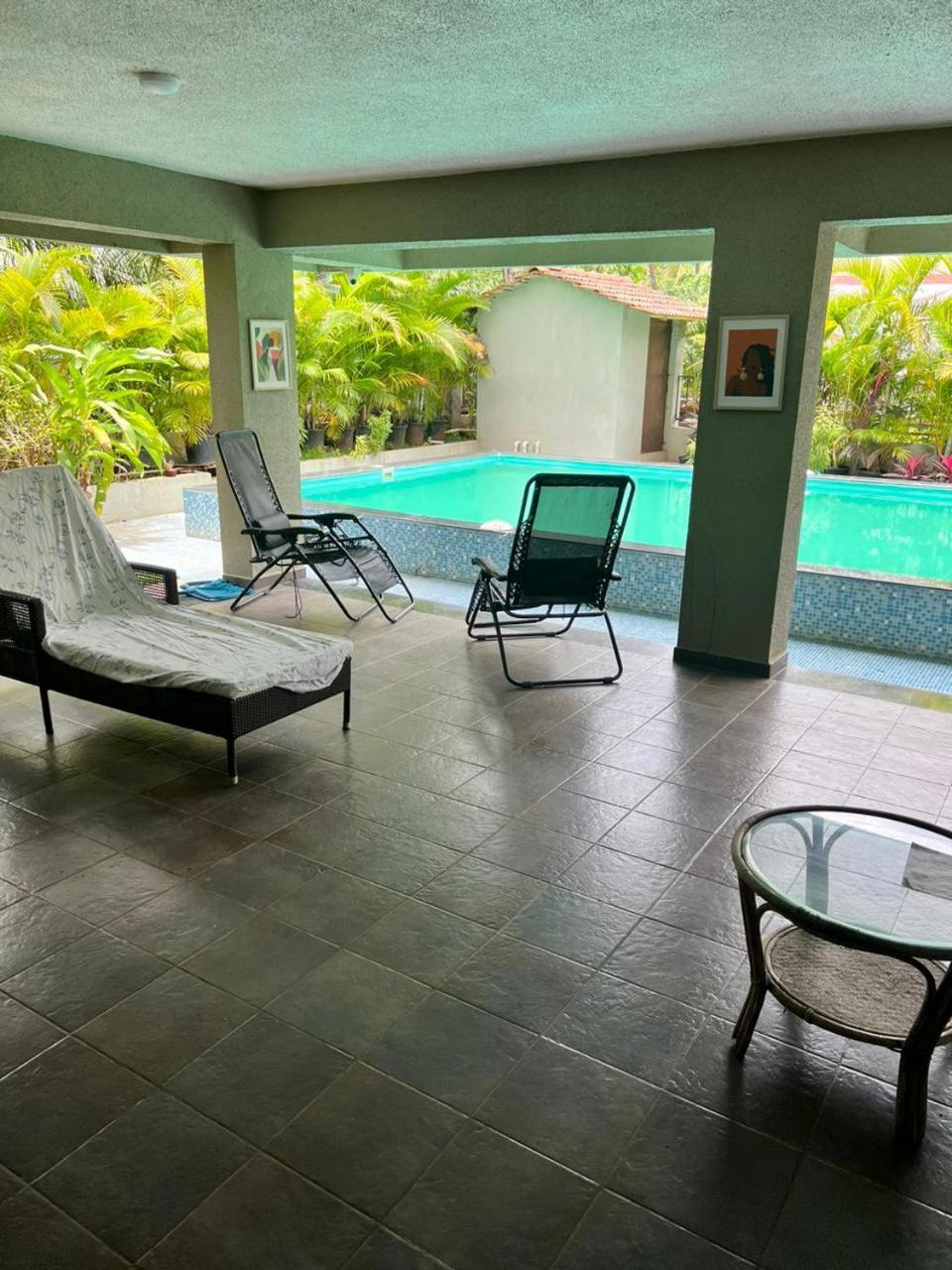 Neville's - Pet Friendly With Pool * Alibag