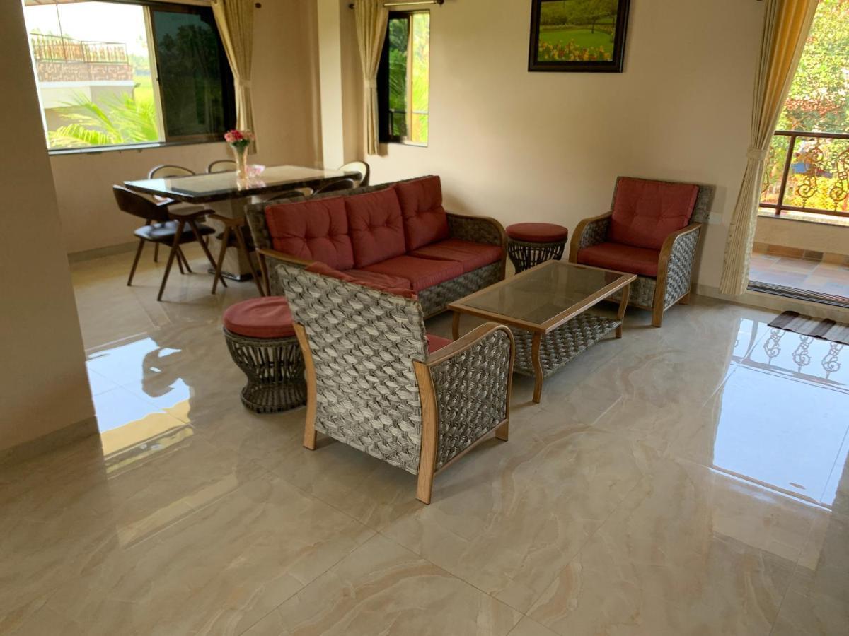 Villa Neville's - Pet Friendly With Pool *