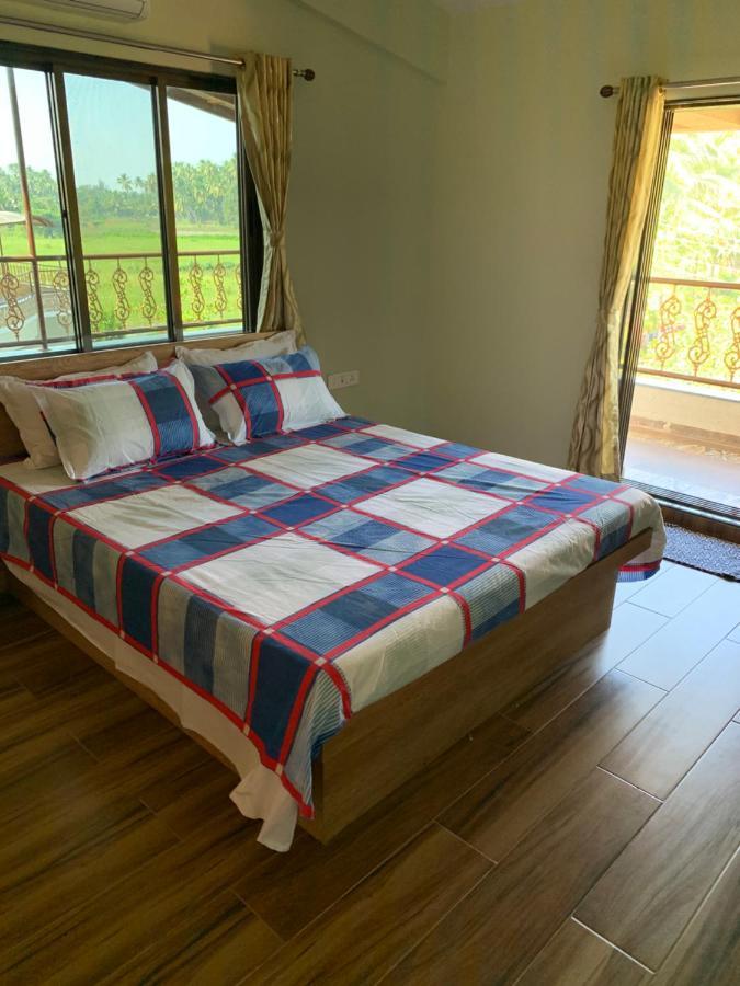 Villa Neville's - Pet Friendly With Pool