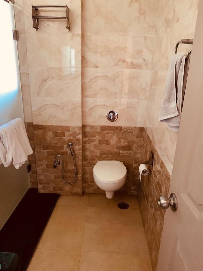 Villa Neville's - Pet Friendly With Pool Alibag